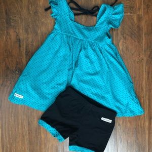 💗SOLD💗  Cute teal and black outfit ~ size 6